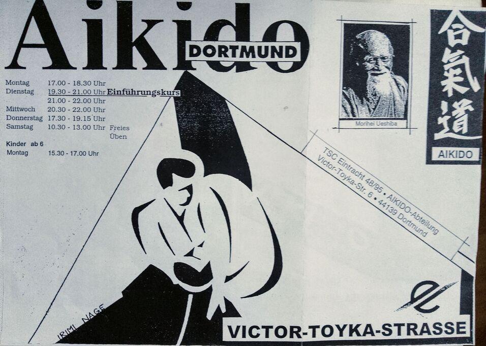 Aikido-Informationsblatt mit Schwarz-Weiß-Illustration eines Kämpfers und Trainingszeiten in Dortmund.