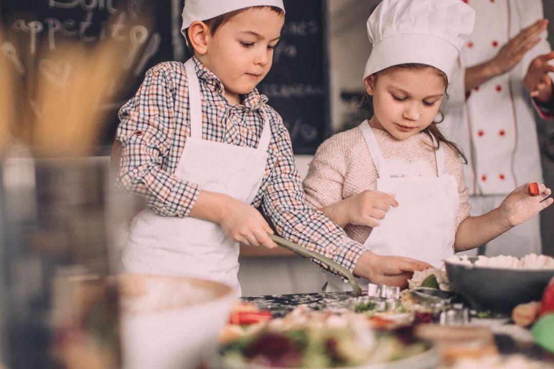 Kochende Kinder Kochende Kinder